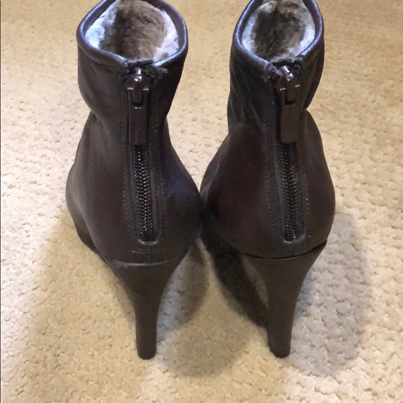 BCBG brown booties - Picture 3 of 5